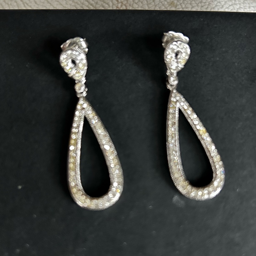 Fancy occasion earrings sparkling teardrop 1.5 good condition